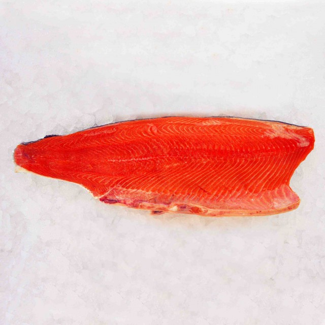 Salmon fillet chilled 0,8-1kg B-grade. Latvia