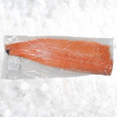 Филе лосося B кат, 1кг+, с кожей, без костей, в вакууме.