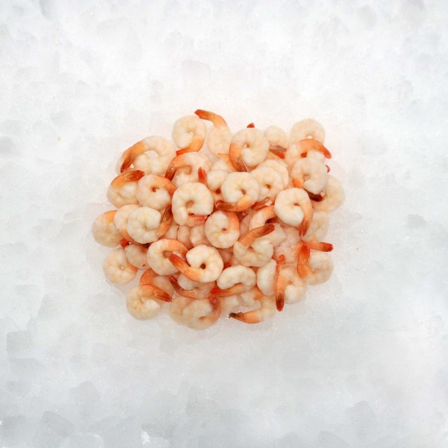 Vannamei cooked and peeled, tail-on 26/30, 1kg, 20%